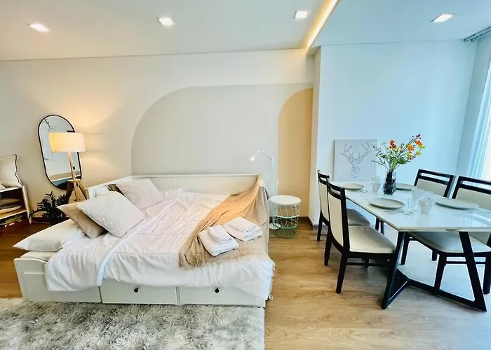 Cozy Spacious 55sqm 1br 200m Bts Phrakhanong, 10min Thonglo Appartement